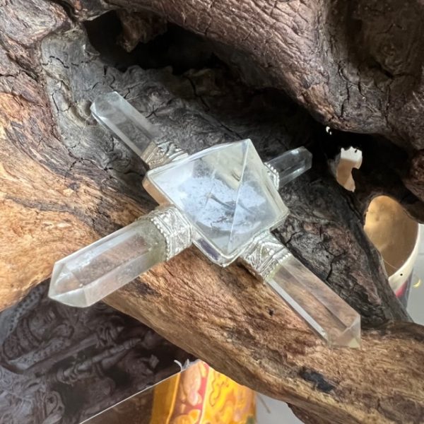 Générateur d'énergie en quartz Cristal de roche et argent 7.5 cm - Boutique Pierres & Minéraux La Porte des Secrets