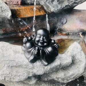 Bouddha rieur en pierre noire