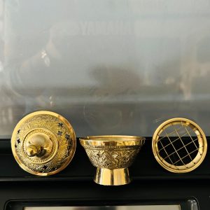 Encensoir antique à motifs laiton or - Brûle encens pour charbon, cône, encens résine, herbes... Boutique ésotérique La Porte des Secrets