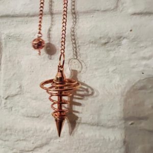 Pendule forme spirale en cuivre de 4cm - boutique La Porte des Secrets