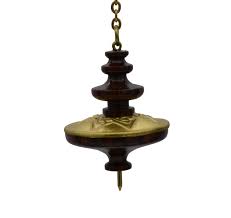 Pendule Mystica en bois précieux, inspiration médiévale, étoile 7 branches laiton - Boutique ésotérique La Porte des Secrets