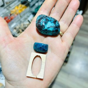 Les quatum quattro pierre roulée et galet M de la boutique La Porte des Secrets