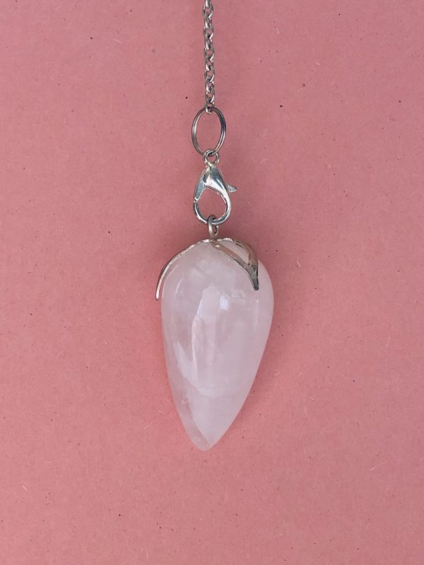 Pendule lotus forme Goutte en Quartz Rose-lotus 4 cm. Boutique ésotérique La Porte des Secrets