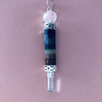 Pendule et/ou baguette Maître Yi 7 Chakras - Pointe et boule de cristal de roche Boutique ésotérique et bien-être La Porte des Secrets