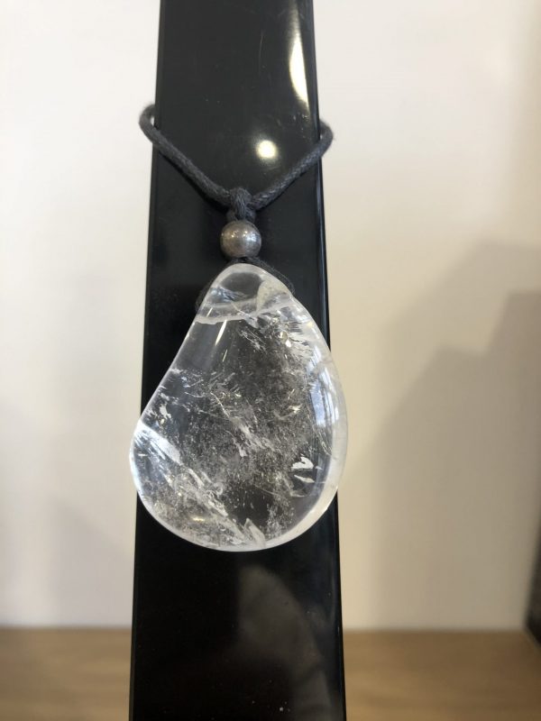 Pendentif en cristal roche forme goutte d'eau - Boutique La Porte des Secrets