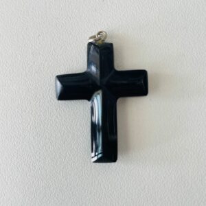 Croix en obsidienne noire du Mexique - fait main - boutique La Porte des Secrets