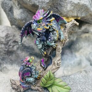 Dragon protecteur arc-en-ciel et son bébé, 11cm - Boutique La Porte des Secrets