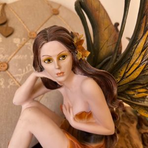Fée de l'Automne 40cm - Statue artisanale peinte à la main - Boutique ésotérique La Porte des Secrets