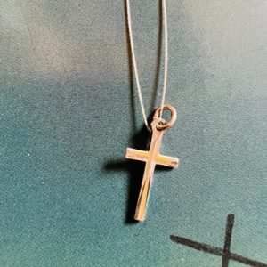 Croix de JESUS diamanté métal chromé