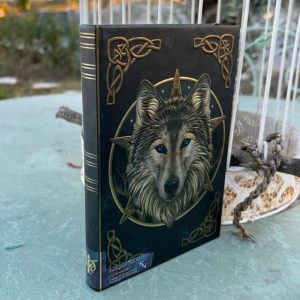 Grimoire vierge LOUP sauvage