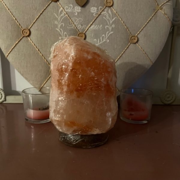 Lampe de sel véritable de l(Himalaya de forme libre - 1.920kg Boutique La Porte des Secrets