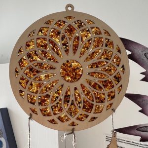 Capteur de rêve en Ambre sur bois - 21cm - boutique La Porte des Secrets