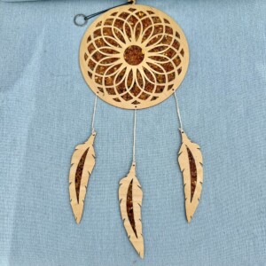 Capteur de rêve (dreamcatcher, dream catcher) en ambre véritable - diamètre 20 cm, hauteur 42 cm. Boutique La Porte des Secrets