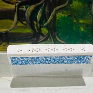 Boite Porte Encens en Bois Blanc Motifs, 30cm - Boutique La Porte des Secrets