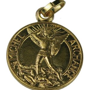 Médaile Archange Saint Michel dorée - hauteur 8cm x 4cm