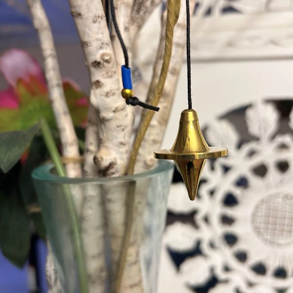 Pendule UFO en laiton Massif 4 cm - pour toute radiesthésie - boutique ésotérique La Porte des Secrets