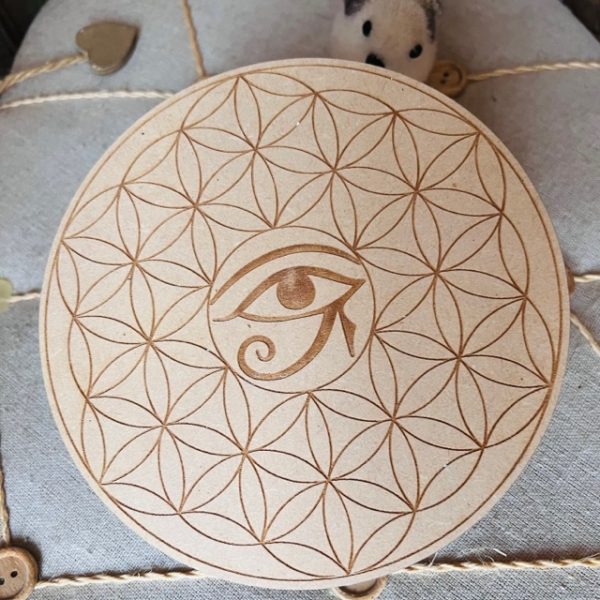 Disque de Protection Oeil d'Horus et Fleur de vie gravé sur bois 15 cm - Boutique La Porte des Secrets
