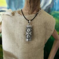 Pendentif médaillon égyptien forme cylindre 3 cm argent massif 925/1000 - Boutique ésotérique La Porte des Secrets