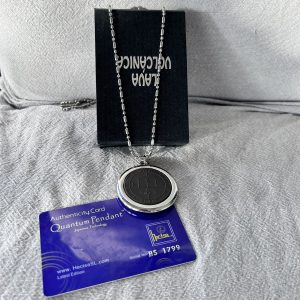 Talisman QUANTUM pierre volcanique d'énergie quantique, gravé archange Raphaël - Boutique ésotérique La Porte des Secrets