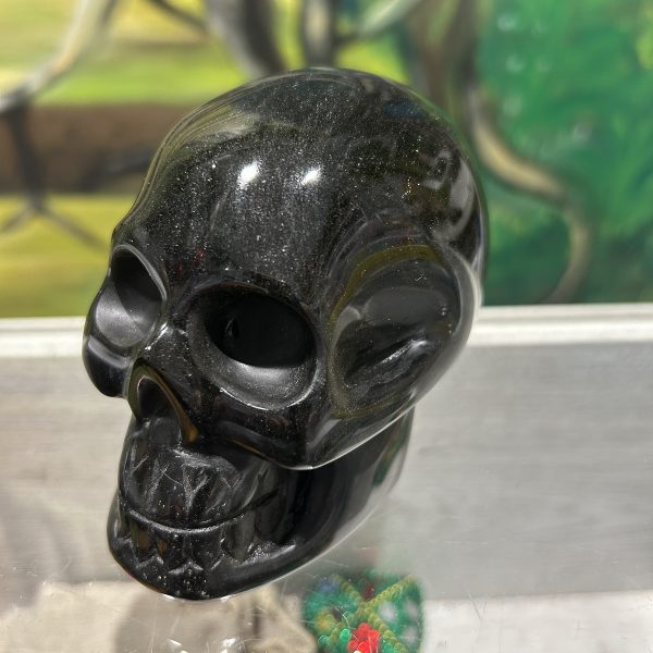 Crâne d'Obsidienne dorée haute qualité sculpté à la main au Mexique - environ 10 x 9 cm, poids 0.727 kg - Boutique de minéraux La Porte des Secrets