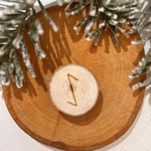 Rune 13. EIHWAZ - EOHL en bois brut naturel - Boutique La Porte des Secrets