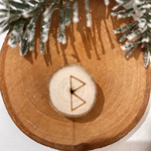 Rune 18. BERKANO - BEORC en bois brut naturel - Boutique La Porte des Secrets