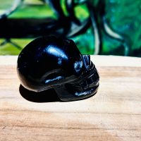 Crâne Obsidienne oeil céleste fait main Mexique 7.7 cm - photo de profil contractuelle - Boutique La Porte des Secrets