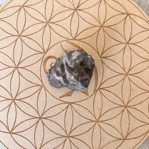 Zircon rouge ou Hyacinthe brut boutique La Porte des Secrets