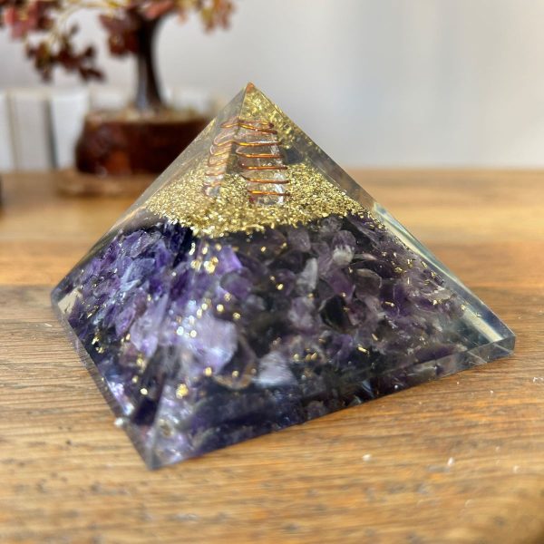 Pyramide Améthyste naturelle fleur de vie et orgonite 7.5cm boutique La Porte des Secrets