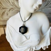 Pendentif seau de Salomon en obsidienne noire - 3 cm - Boutique La Porte des Secrets