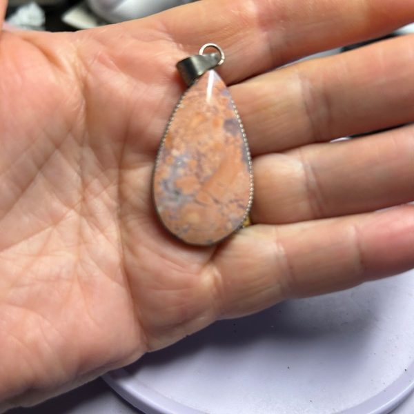 Rosetta naturelle du Mexique pendentif forme larme - (variété d'agate) rare sur le marché des minéraux - Boutique La Porte des Secrets