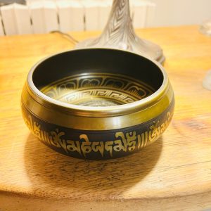 Bol tibétain Bouddha et mantras - bol artisanal chantant 12 cm - Boutique La Porte des Secrets