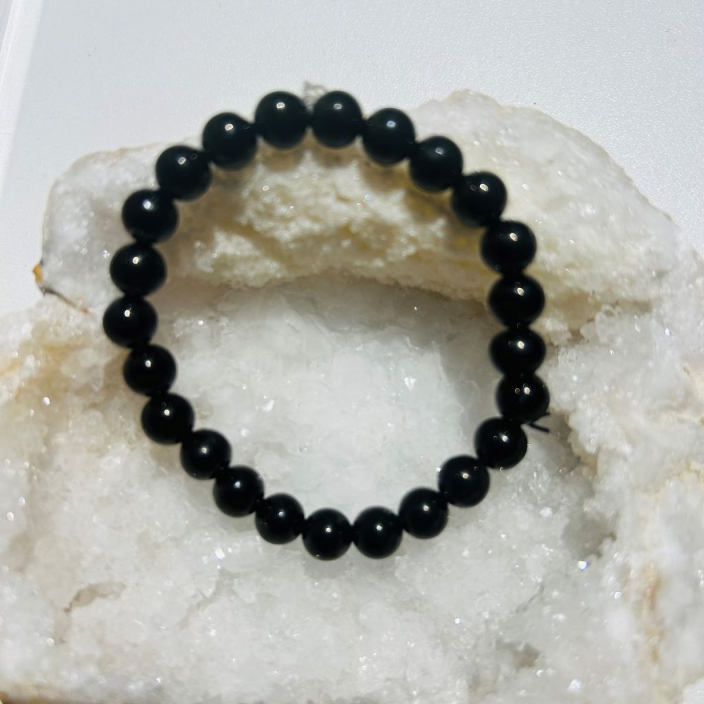 Bracelet de Jaïs d’Espagne – Perles 7,5 mm | Pierre bouclier de Protection et d’Ancrage | Lithothérapie La Porte des Secrets