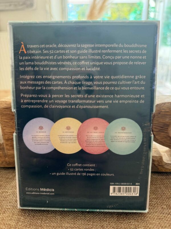 l'Oracle du Bouddhisme - 52 cartes pour atteinder la paix intérieure et le bonheur véritable . Crée par une nonne et un Lama tibétain Boutique ésotérique La Porte des Secrets