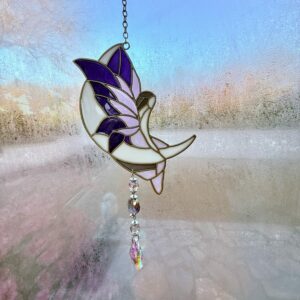 Suqspension de lumière fée lune violette 39 cm. Boutique ésotérique La Porte des Secrets