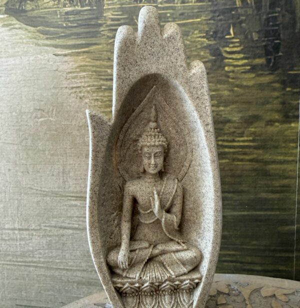 Namaste Mudra Mains avec Bouddhas couleur sable. Taille 21 cmBoutique La Porte des Secrets