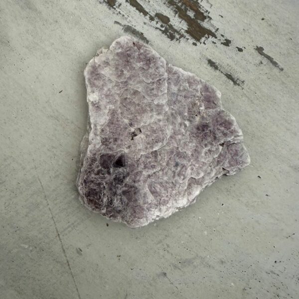 Grande Lépidolite naturelle en plaque du Brésil – Pierre de Lithothérapie - Boutique La Porte des Secrets