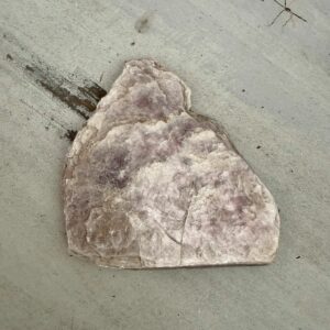 Grande Lépidolite naturelle en plaque du Brésil – Pierre de Lithothérapie - Boutique La Porte des Secrets