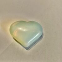 Cœur en Opalite poli de 2.3 cm. Boutique La Porte des Secrets
