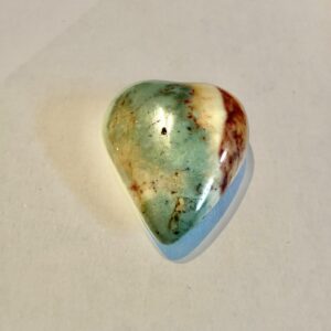 Coeur Jaspe imprimé ou Jaspe polychrome 2.7 cm poli - Pierre naturelle de Madagascar. Boutique La Porte des Secrets