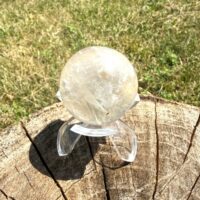 Cristal de Roche du Mexique en Sphère 4 cm – Pierre Naturelle de Collection. Boutique La Porte des Secrets